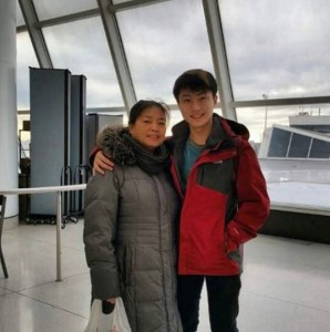 バイバイ　アメリカ　（私と母）