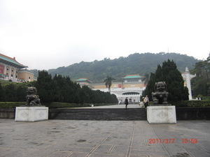 台湾　故宮博物院　正面.JPGのサムネール画像