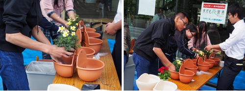 花をいれる.jpgのサムネイル画像